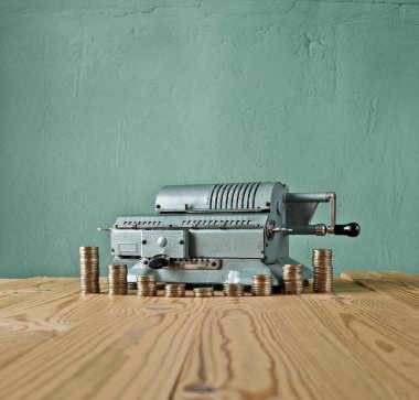 Vintage hesaplama ve altın sikkeler