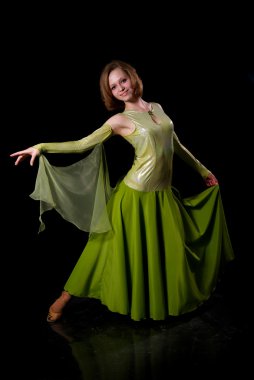 güzel dans eden kız