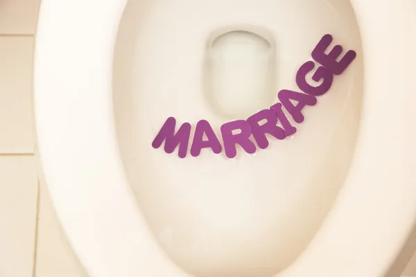 Bathroom toilet with the inscription marriage — Stock Photo, Image