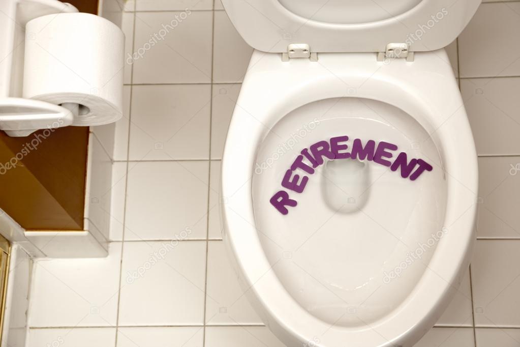 Bathroom toilet with the inscription retirement