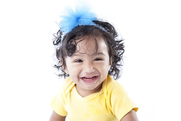 Headshot του χαμογελαστό κορίτσι μικρό παιδί — Φωτογραφία Αρχείου
