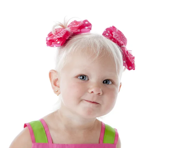 Beyaz toddler kız gülümseyerek çok güzel — Stok fotoğraf