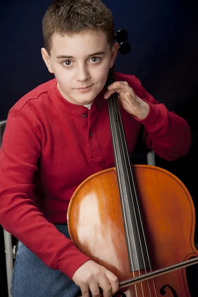 Image of preteen caucasian boy playing cello — Stock Photo, Image