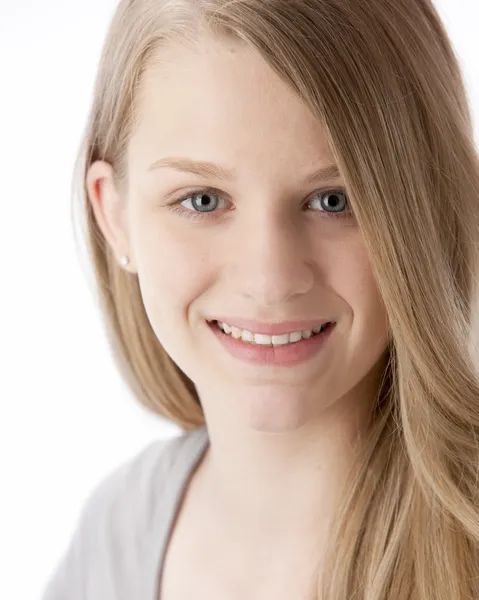 Real. Caucasian smiling teenage girl — Stock Photo, Image