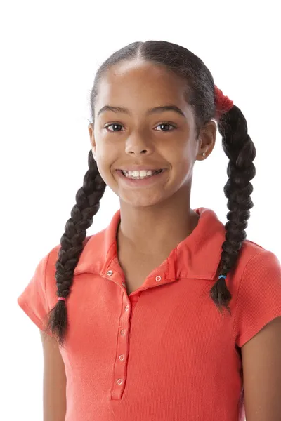 Usměvavá holčička s copánky roztomilý — Stock fotografie