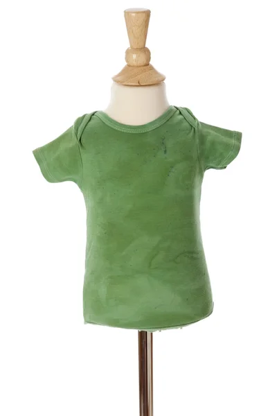Ярко-зеленая футболка с галстуком для ребенка на манекене — стоковое фото