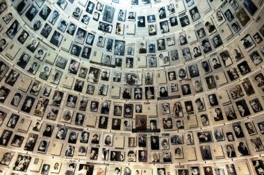 Yad vashem Anıtı