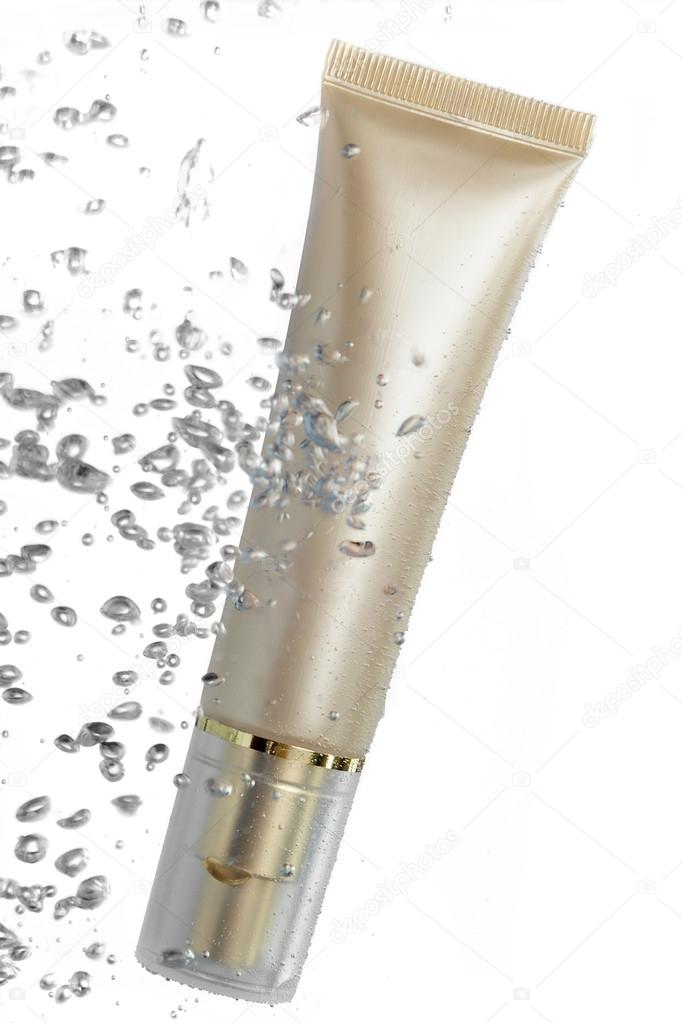 Product water splash