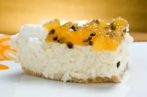 Coconut Cheesecake with chocolate chips — Stock Photo, Image