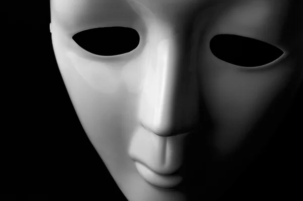 Siyah bacground beyaz opera maske — Stok fotoğraf