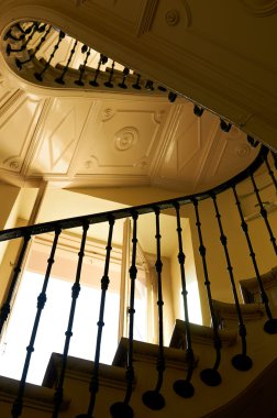 eski ve klasik merdiven