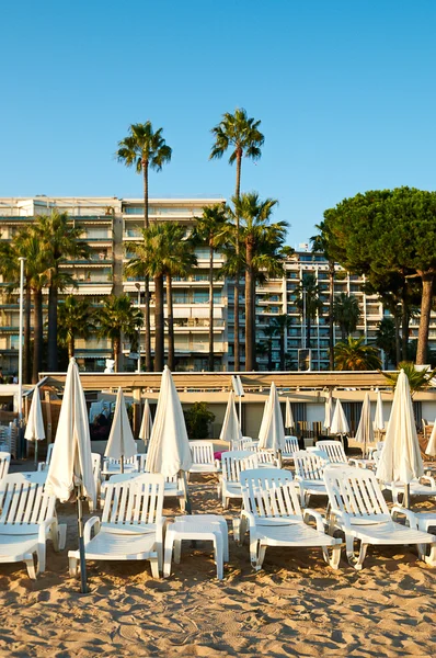 Luxury beach in Cannes, France — Stock Photo, Image