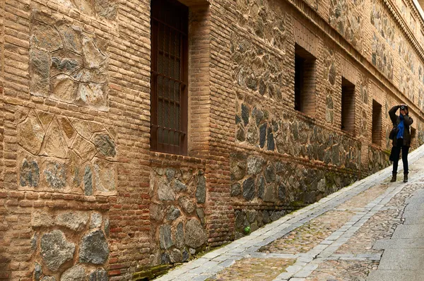 Fotografo turistico nella città antica — Foto Stock