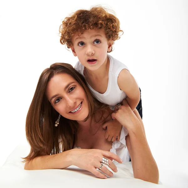 Madre e hijo juguetones —  Fotos de Stock