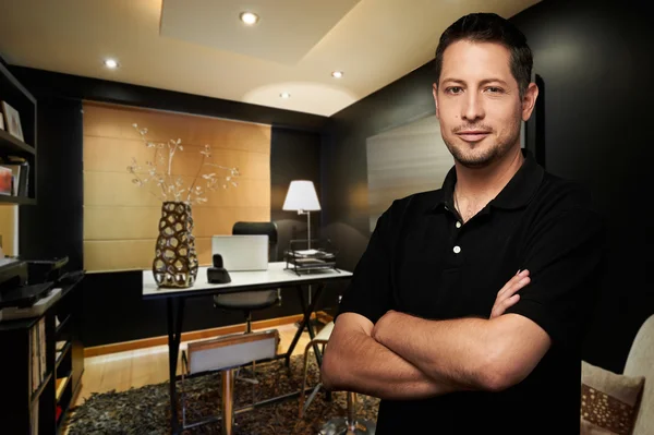 Confident casual man at home office — Stock Photo, Image