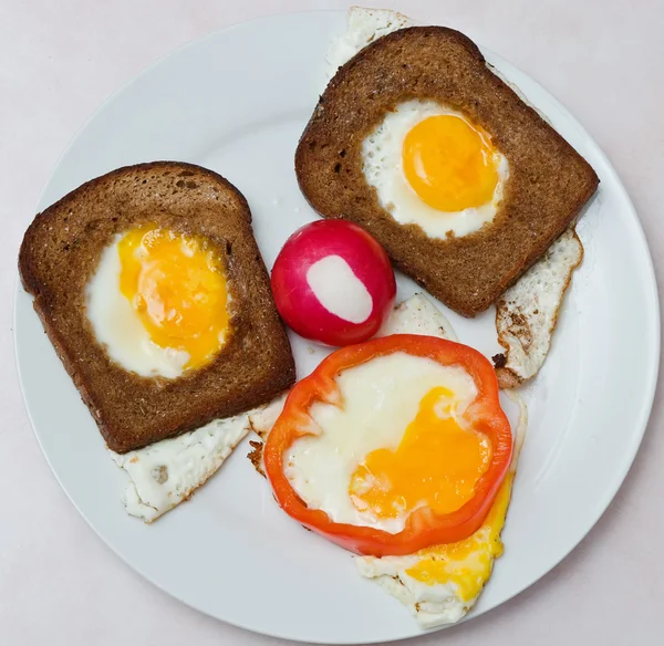 Leckeres und nahrhaftes Frühstück — Stockfoto