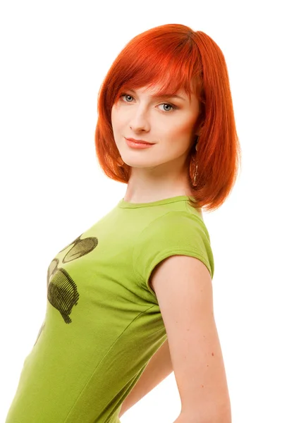 Mooi roodharig meisje in groene t-shirt — Stockfoto