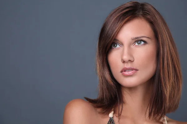 Portret van mooie sexy brunette meisje — Stockfoto