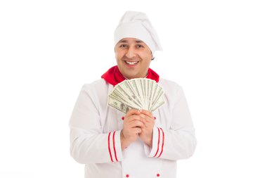 jamón op plaatfan beyaz üniforma giyen dolar tutan adam pişirmek