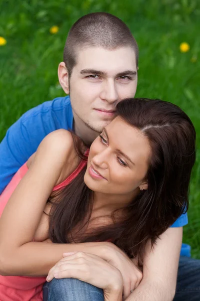 Cove couple outdoor — Stock Photo, Image