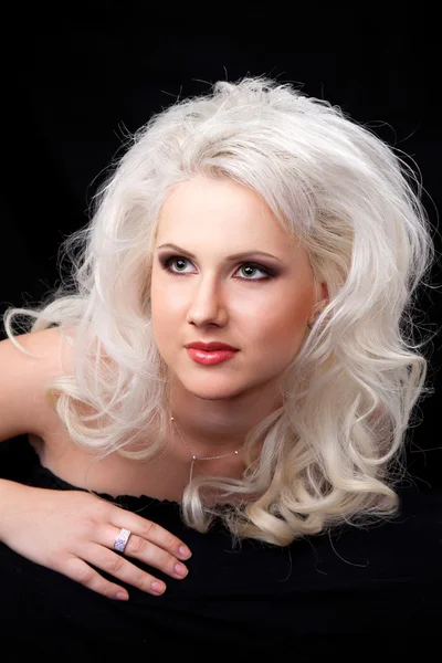 Studio shot of a young, beautiful, blonde woman — Stock Photo, Image