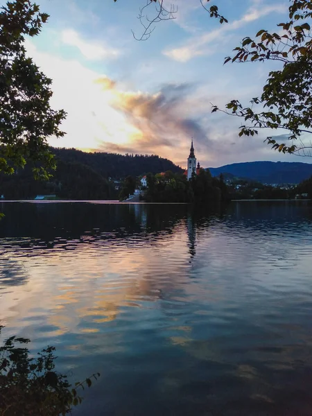 Piękny Wieczór Nad Jeziorem Bled Słowenii — Zdjęcie stockowe