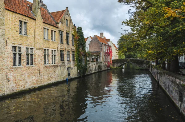 Historical City Center Bruges Medieval Brick Architecture Reflected Water Canal — 스톡 사진