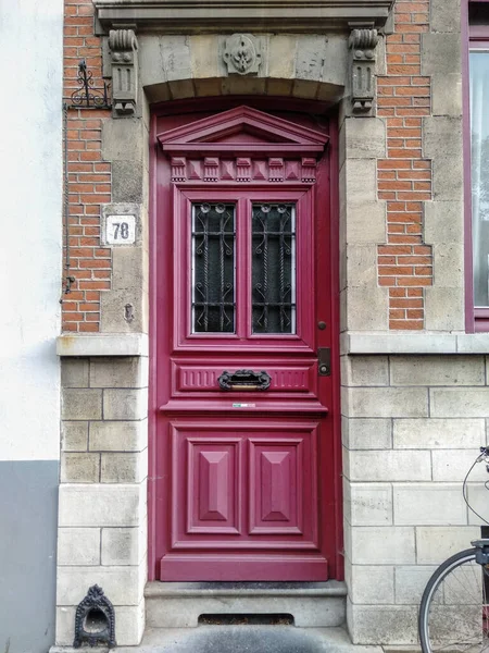 Historical Pink Door Brick House Bruges Belgium — Photo