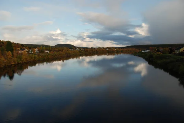 Небо Над Рекой Карасьок Остмарк Норвегия — стоковое фото