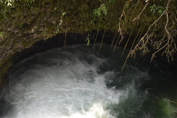 Cascada Pailn Del Diablo Verde —  Fotos de Stock