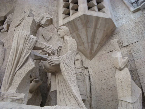 Sagrada Familia Barcelona Nın Cephesinde Heykeller — Stok fotoğraf