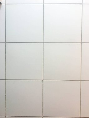 Beyaz arka plan. Beyaz bir kiremit duvarının deseni