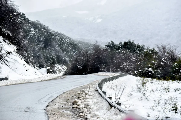 Ushuaia, Arjantin 'deki karlı manzara