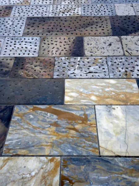 イタリアのローマ フォーラムの大理石の床の詳細 — ストック写真