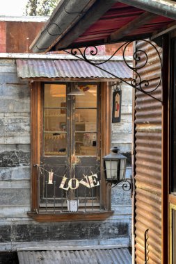 Vintage ön cephe. Notayı severim.