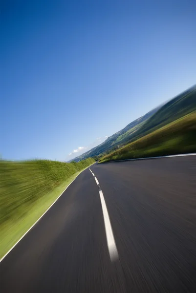 Open road and highway — Stock Photo, Image