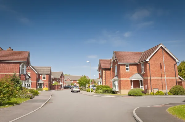 yeni inşa edilen arazi üzerinde resim mükemmel evleri