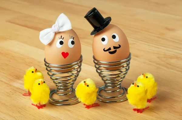 Huevos divertidos de Pascua —  Fotos de Stock