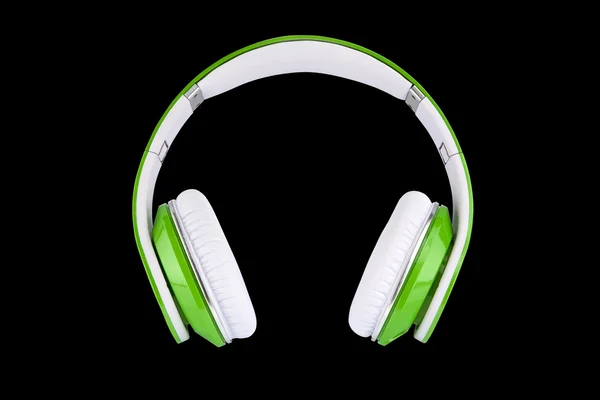黒い背景に分離された緑のヘッドフォン — ストック写真