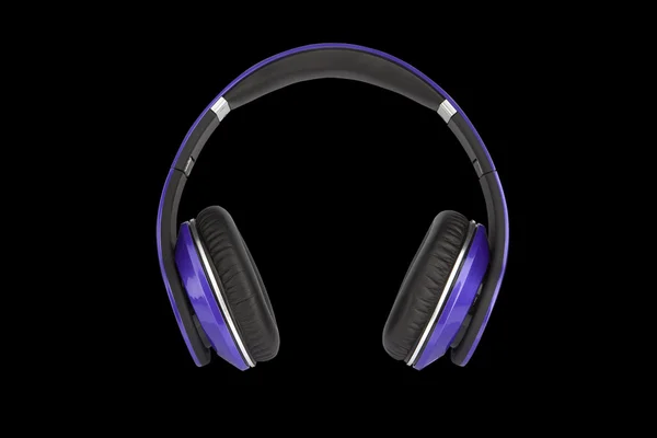 黒い背景に分離された青のヘッドフォン — ストック写真