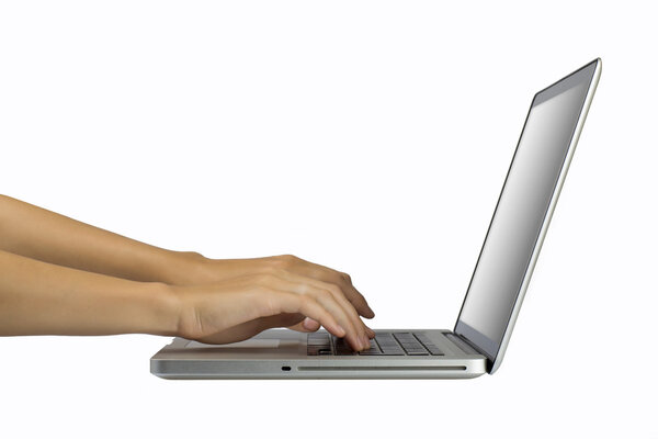 Ноутбук с женской рукой на белом фоне
