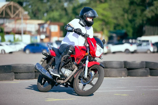 Moto School Track Driving Biker Motorcycle — 图库照片