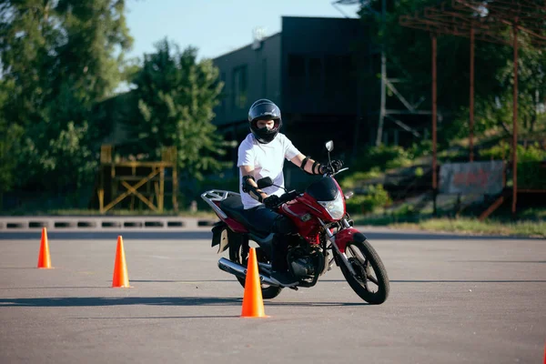 Moto School Track Driving Biker Motorcycle — 图库照片