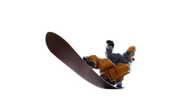 Snowboardçu beyazda izole edildi