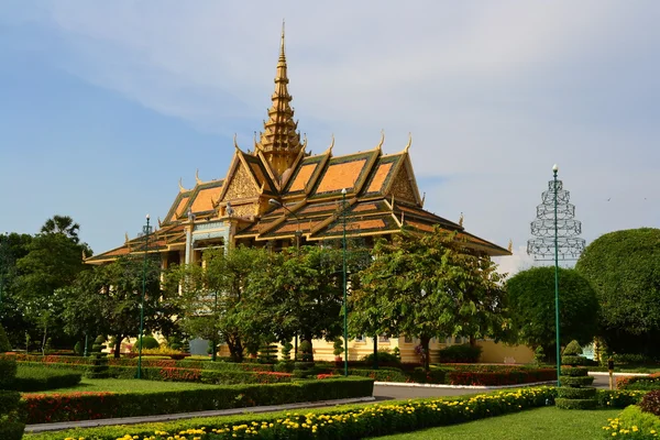 王宮、プノンペン、カンボジアの高貴な宮殿、プノンペン、カンボジア — ストック写真