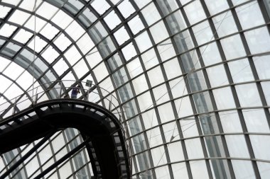 Körfez kenarındaki bahçeler