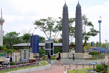 Petronas Kuleleri, legoland