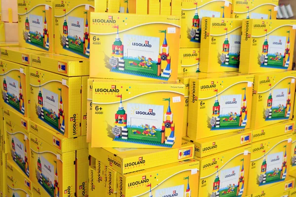 Lego на продажу в Legoland — стоковое фото