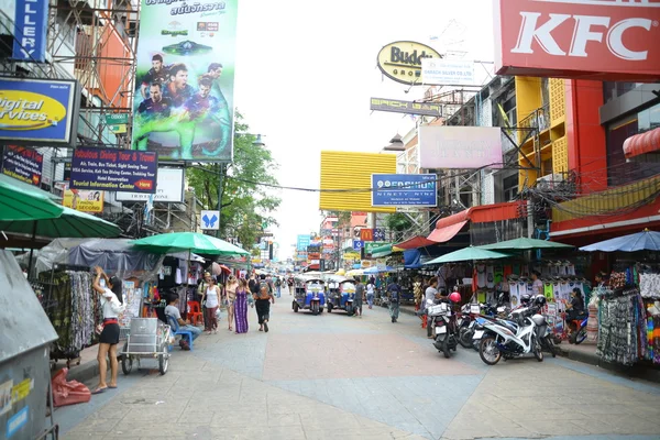 Khao san straße in bangkok, thailand — Stockfoto