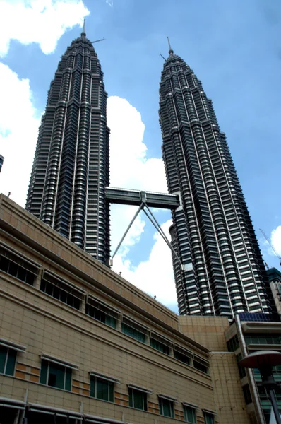 Torres em Kuala Lumpur, Malásia — Fotografia de Stock